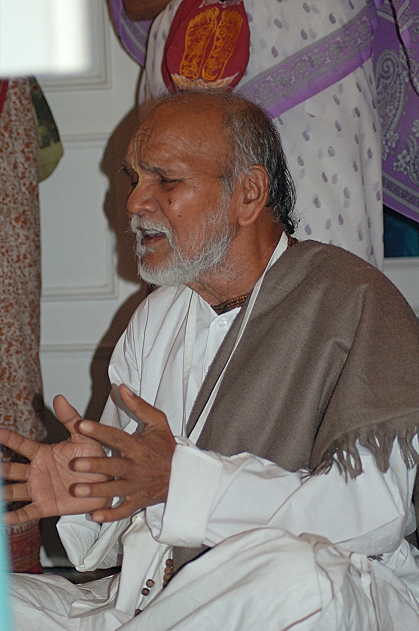 Sripada Fakir Mohan Mahasaya at a house program